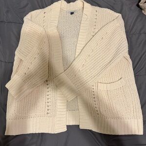 American Eagle Cozy Cream Knit Cardigan Size Large